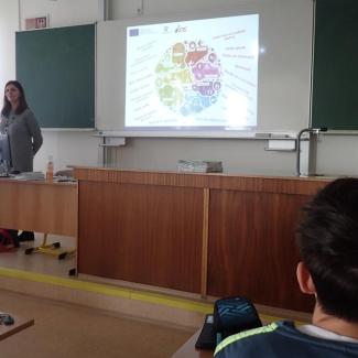 educa