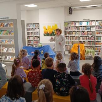 1. A v knihovně