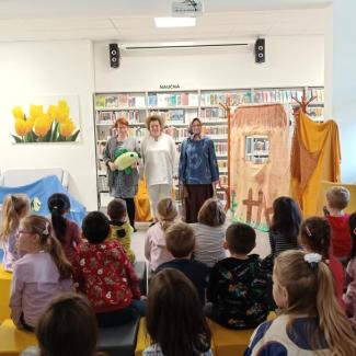 1. A v knihovně
