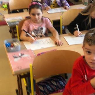 1. A píše PEREM