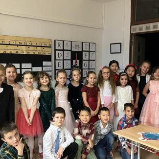 Vánoční ples 2.B a 0. A