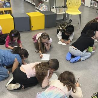 2.B v knihovně