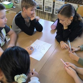 Žáci 4.A objevovali tajemství půdy