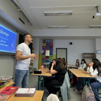 přednáška vložky