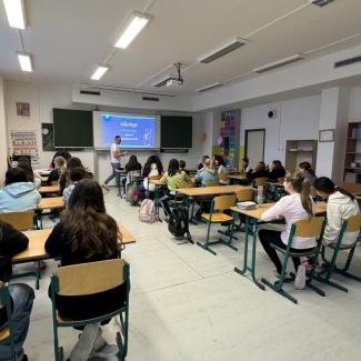 přednáška vložky