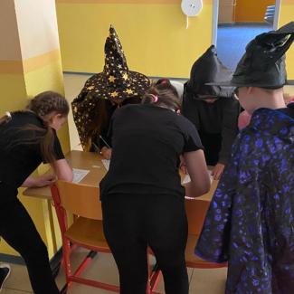 Čarodějnické učení ve 3. A