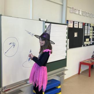 4. B - Čarodějnické dopoledne